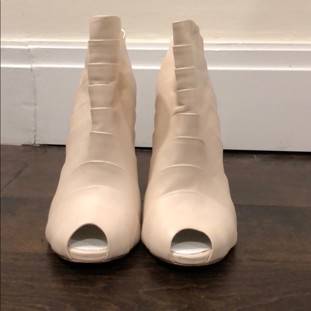 Veto Cupid suecomma bonnie